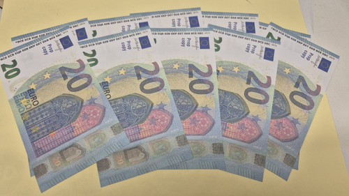 Pezzi banconote 20 euro - 10,